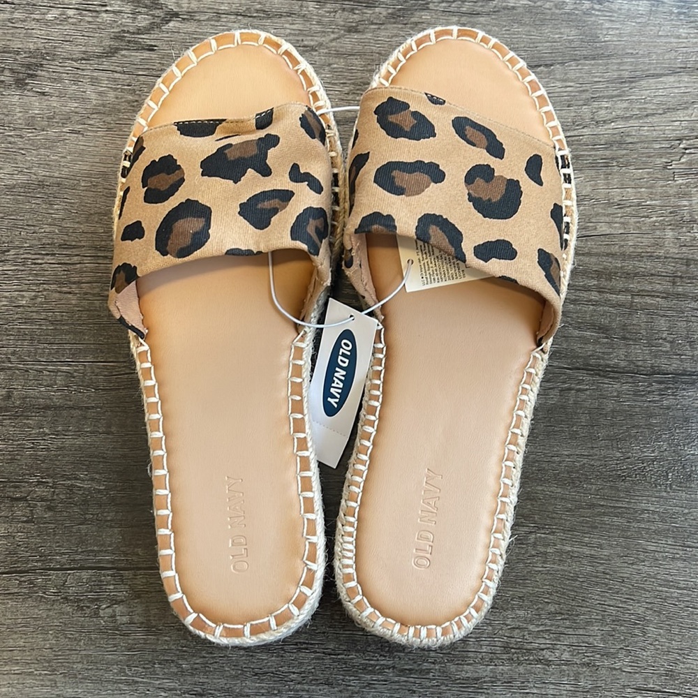 Old Navy sandals